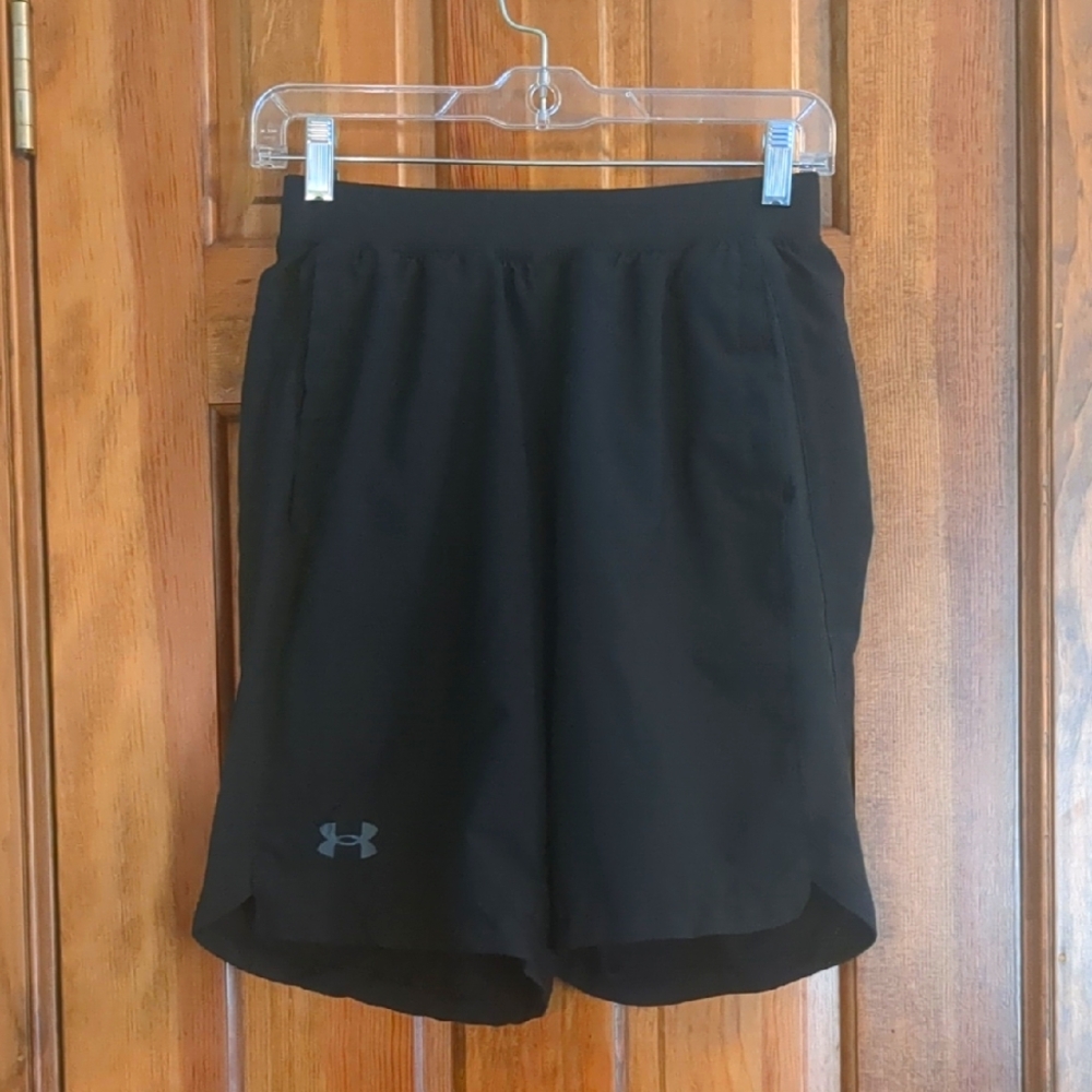 Under Armour Boys Athletic Black Shorts